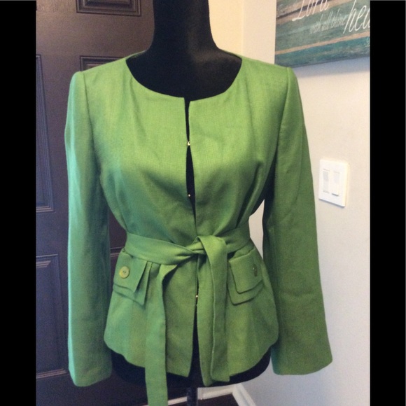 Zara Jackets & Blazers - Zara Green Blazer